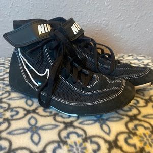 Youth Nike Wrestling Shoes